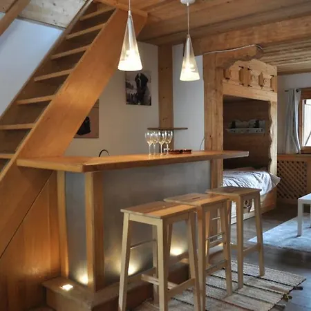 Apartment Les Gentianes 5 Personnes A 50 Metres Des Pistes 3 Vallees Meribel